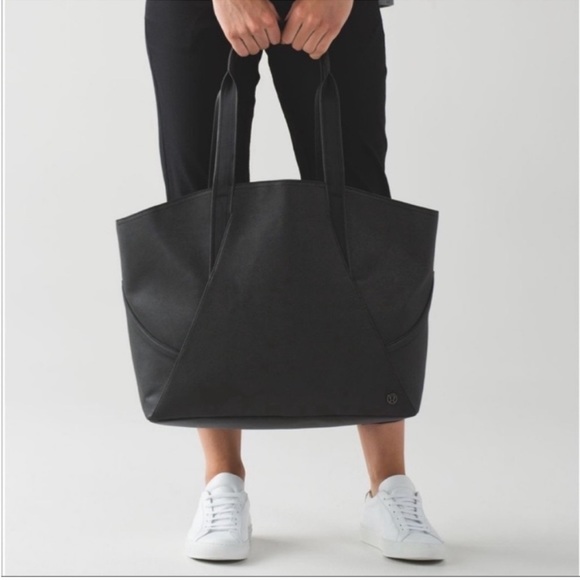 LULULEMON All Day Tote - Picture 1 of 16